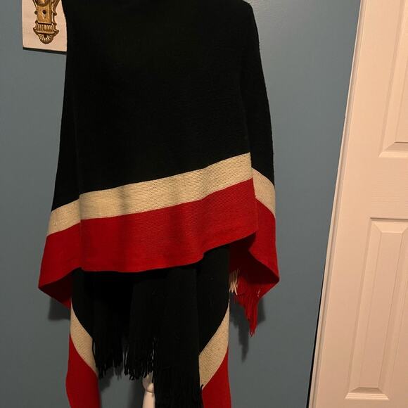 Lane Bryant Wrap Shawl One Size Fit All Colors Black Red White - Picture 2 of 5